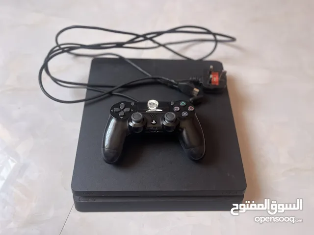 PlayStation 4 PlayStation for sale in Al Dhahirah