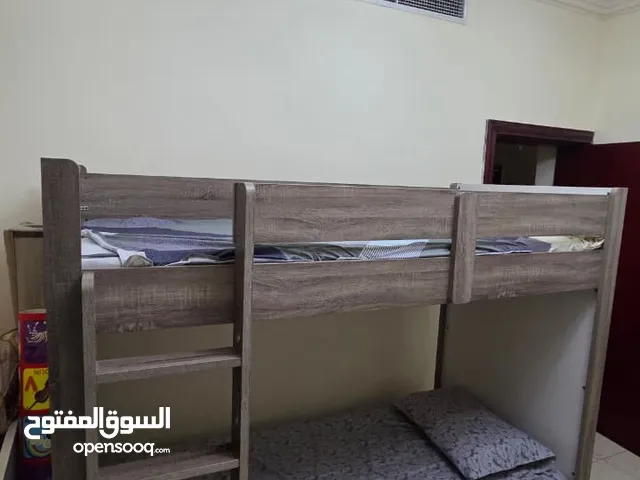 Bunk bed with mattress