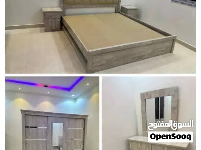 يوجد لدينا جميع انواع غرف النوم جديده جاهزه