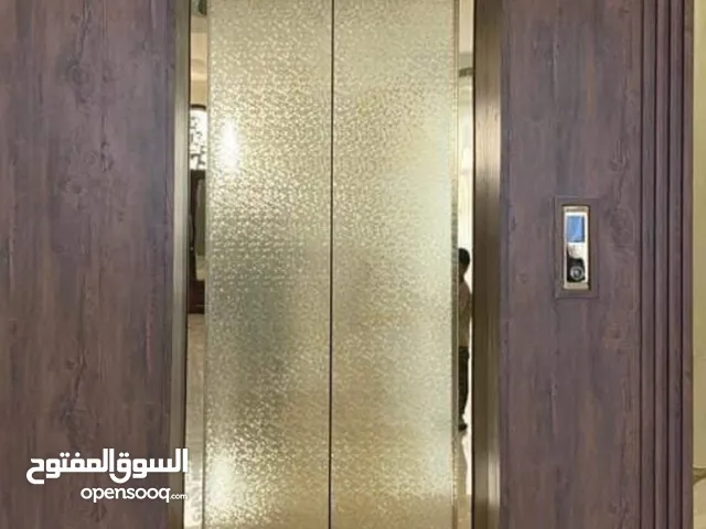 فني مصاعد ابو عمر