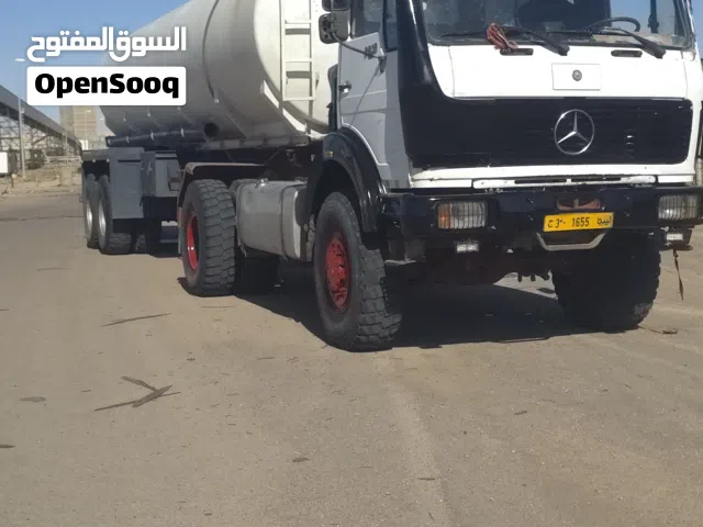 مرسيدس 8 للبيع 4×4