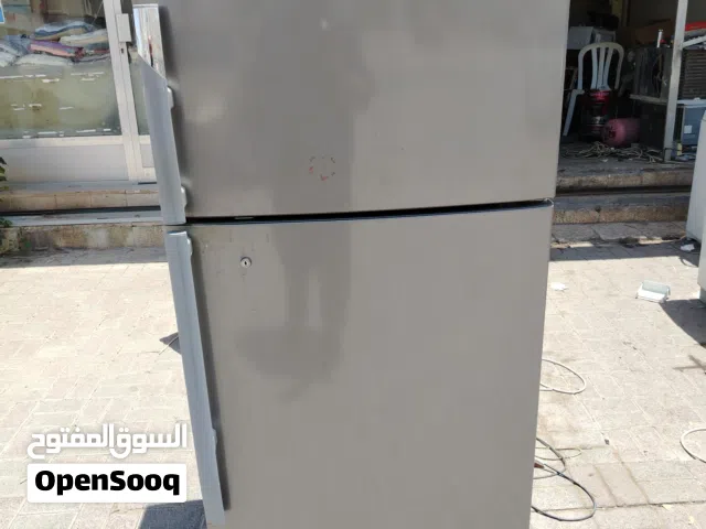 Daewoo double door refrigerator for sale in al ghubra with one month warranty