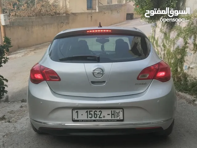 Used Opel Astra in Salfit