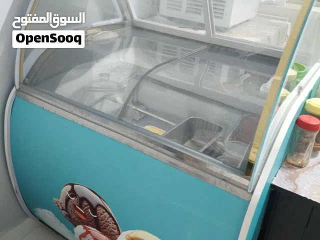 Coffee Shop Equipment for Sale – Gelato, Waff  فرصة ممتازة – معدات جيلاتو ووافل شبه جديدة للبيع