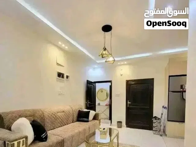 للايجار شقه مفروشه فخمه في أي بي