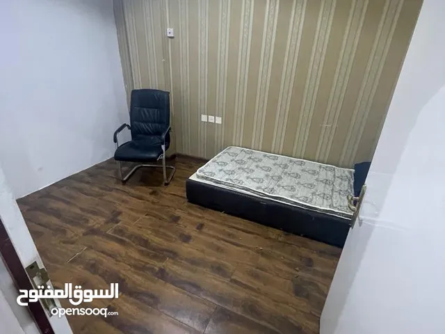 For rent a room inside a furnished bachelor apartment  للايجار غرفه في السليمانية