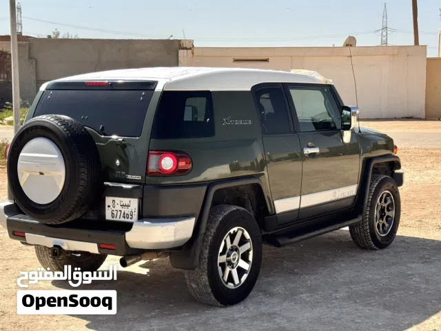Used Toyota FJ in Benghazi