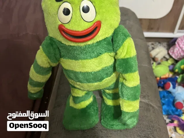 دمى آطفال للبيع