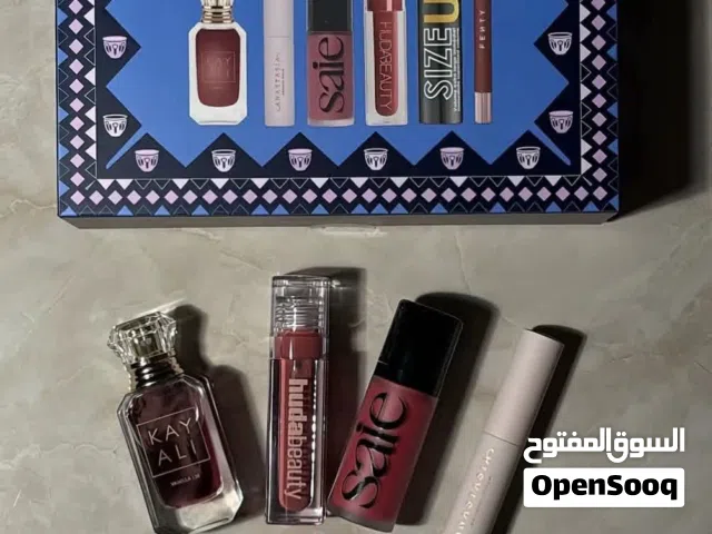 مكياج ومستحضرات تجميل وعطور ماركات وبراندات اصلية جديدة  للبيع جملة ، الكمية محدودة