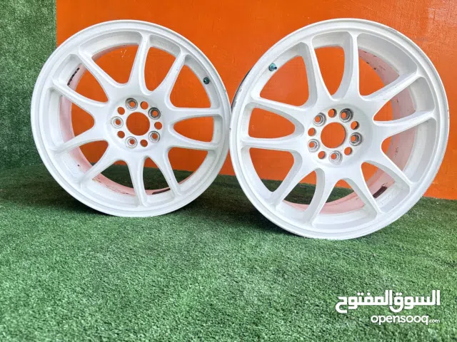 جنط ياباني بحالة ممتازه بركب ع سيارات اليابانيه كل تفاصيل موضحه بالصور بحالة ممتازه الجنط