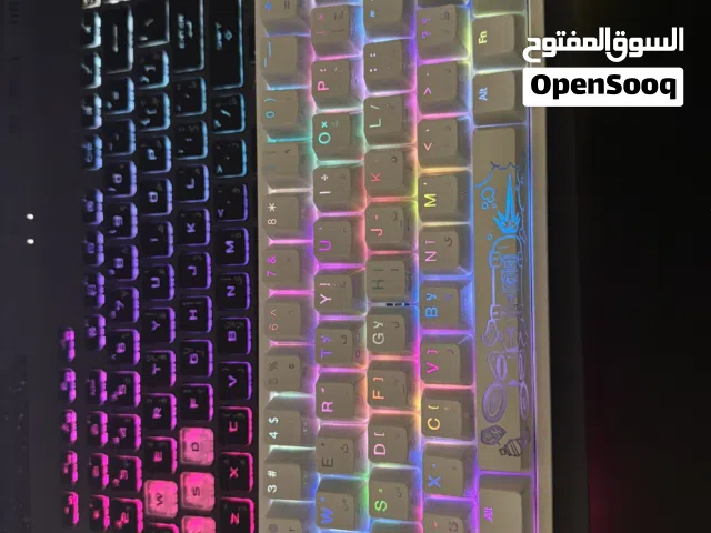 Ducky One 2 SF Cherry MX RGB للبيع  قابل للتفاوض بالحدود المعقول في حالة ممتازة  كامل الملحقات