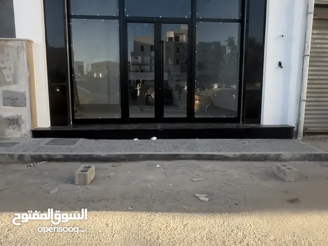 محل للإيجار في بن عاشور