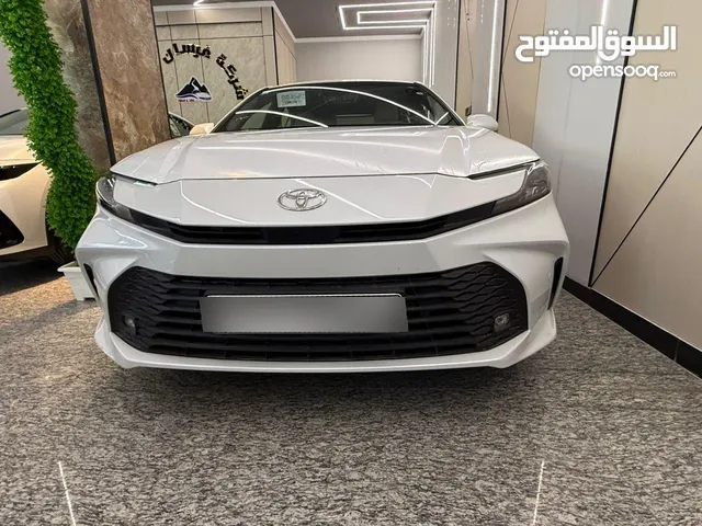 تويوتا كامري خليجي 2025 هايبرد