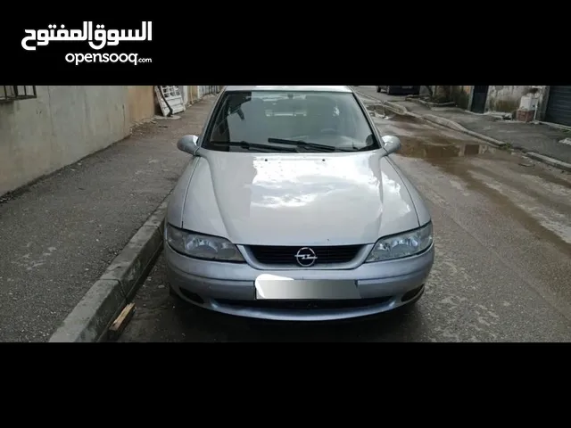 اوبل فيكترا 1999