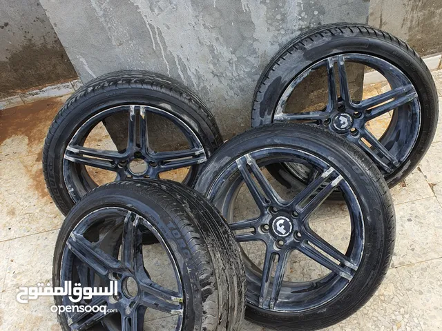 Atlander 18 Tyre & Wheel Cover in Tripoli