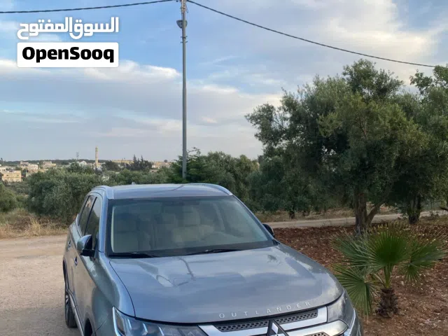2021 ميتسوبيشي اوتلاندر GLS