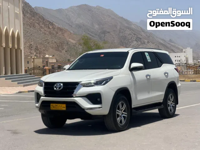 فورشنر GXR صبغة الوكالة بدون حوداث قمة في النظافة 6 سلندر بسعر ممتاز