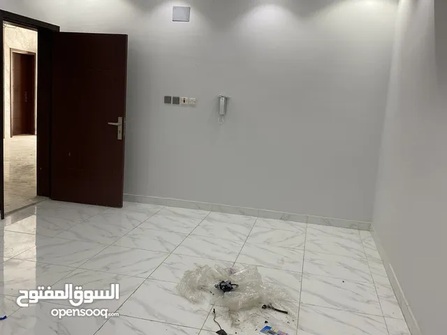Unfurnished Yearly in Jeddah Al Jawharah