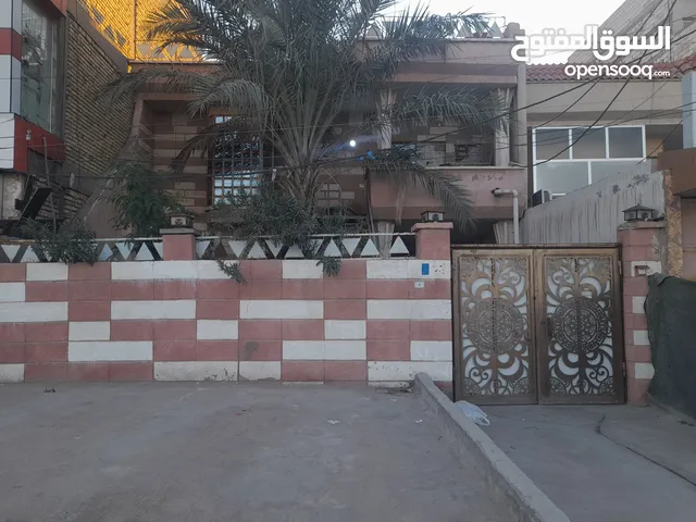 400m2 More than 6 bedrooms Townhouse for Sale in Basra Dur Al-Naft