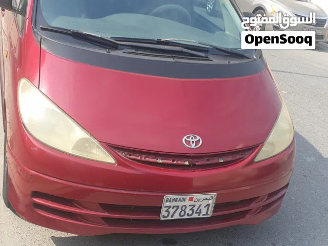 2003 Toyota Previa DLX