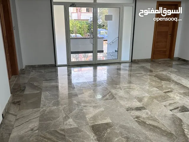 200 m2 5 Bedrooms Apartments for Sale in Tripoli Bin Ashour