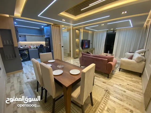 شقة فندقية في التجمع الخامس
كومبوند ازاد