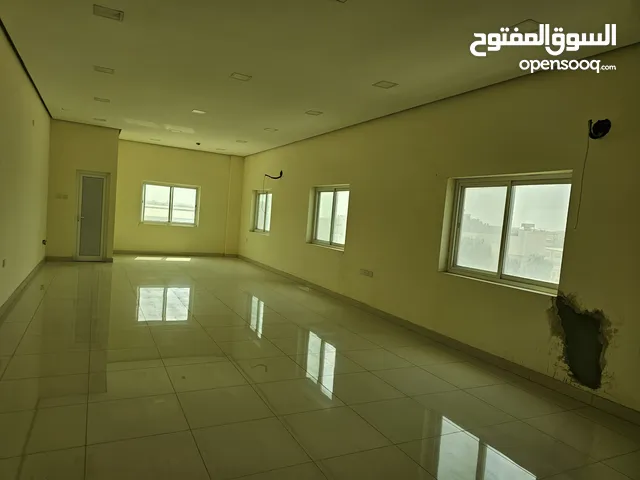 مكاتب للايحار في سلماباد الجديدة قرب المدينة للزجاج