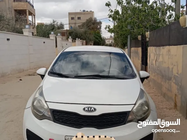 كيا ريو موديل 2012 مرخصة سنة كاملة