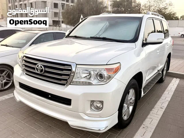 Oman Car Toyota Land Cruiser V8 GXR 2015