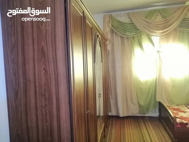 140 m2 3 Bedrooms Apartments for Rent in Al Khums Other