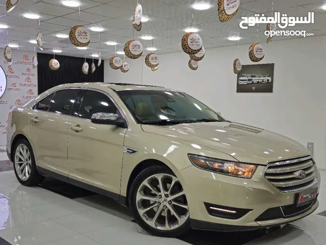 Ford Taurus 2018 in Muscat