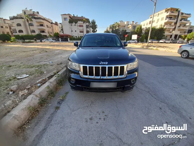 Jeep Grand Cherokee 2011 Laredo 4x4