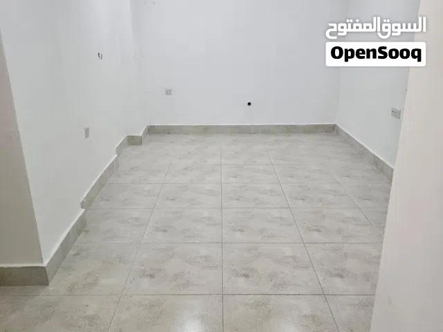 مخزن للايجار بالسالميه قطعه 12 مساحه صغيره 70 دينار