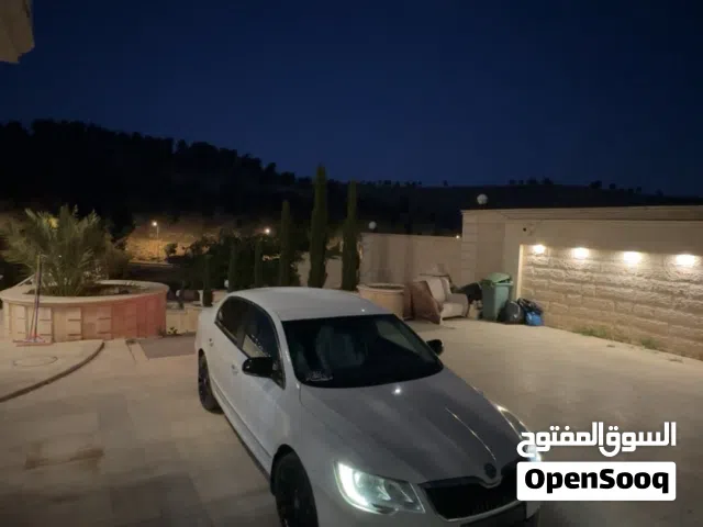 2014 سكودا سوبيرب L&K