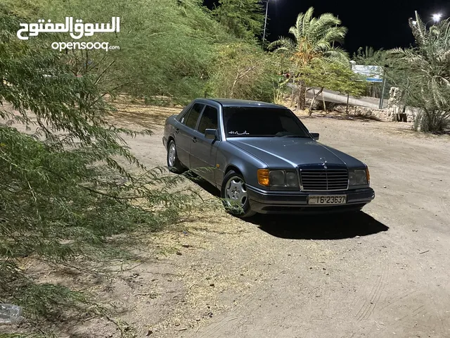 Mercedes Benz E-Class 1989 in Aqaba