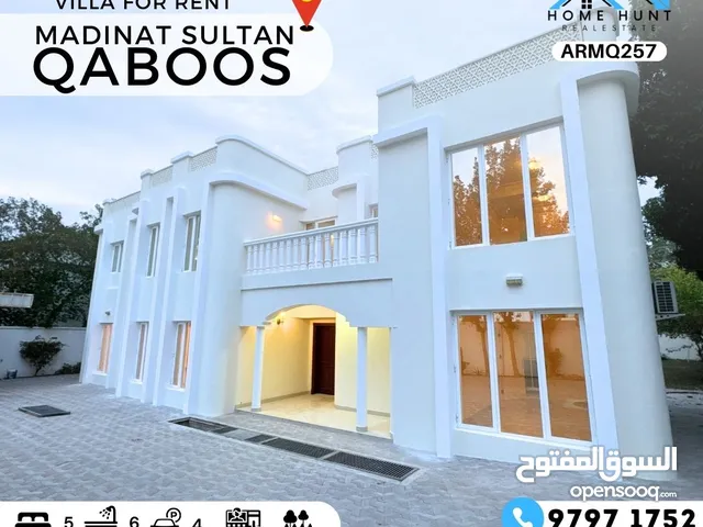 MADINAT SULTAN QABOOS  WELL MAINTAINED 4+1 BR INDEPENDENT VILLA
