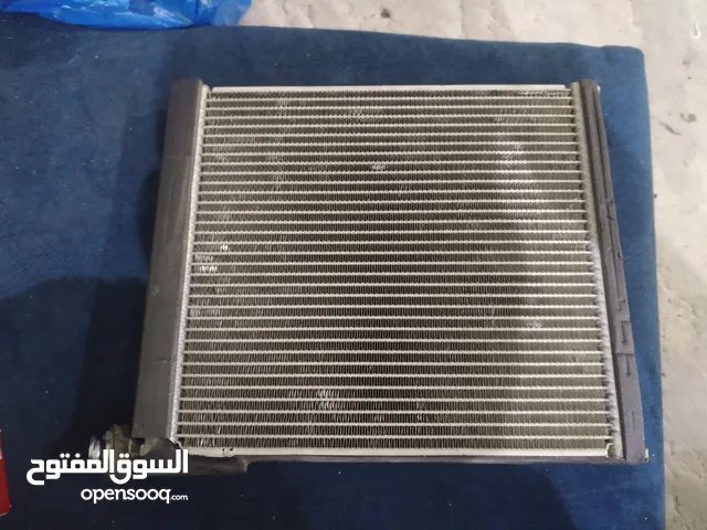 ثلاجه تكييف تويوتا كورولا استعمال خفيف تبريد جيد جدا 2008و 2009 و 2010