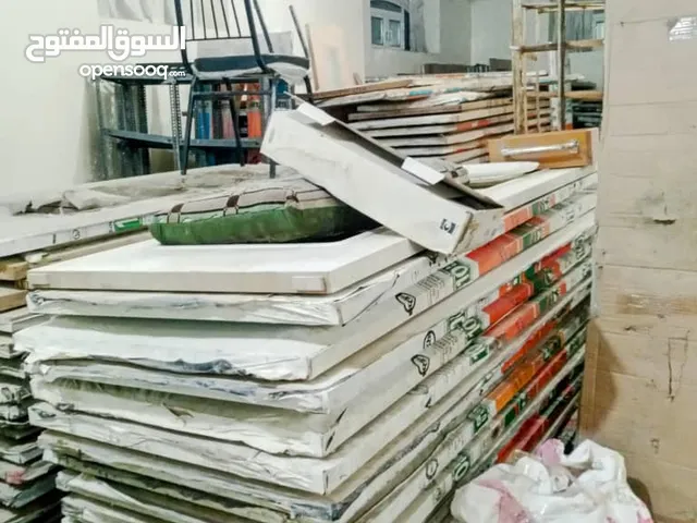 400ابواب خشب اسباني للبيع وكاله كبس مختم البيع كاملا سعر الباب الواحد ب17 الف ريال