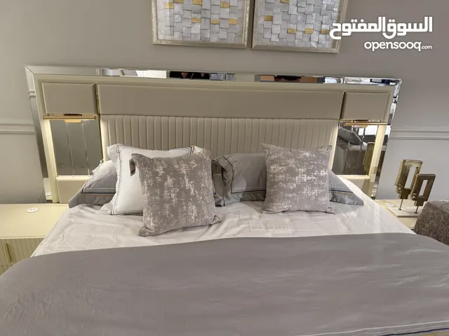 غرفة نوم جديدة تقريبا مستعملة 4 أشهر