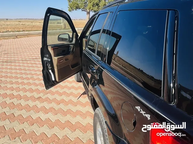 Used Jeep Cherokee in Asbi'a