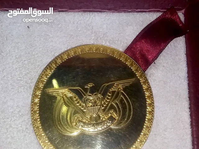 ميدالية تذكارية افتتاح جامع الشعب 2008