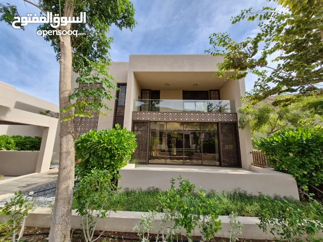 EXTRAORIDNARY OFFER!   4 BR Amazing Villa In Muscat Bay with Private Pool