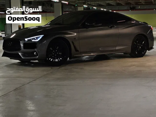 2017 إنفينيتي Q60 Luxe