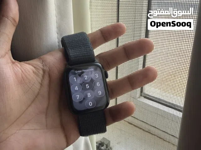 APPLE WATCH SE (2nd gen , GPS )