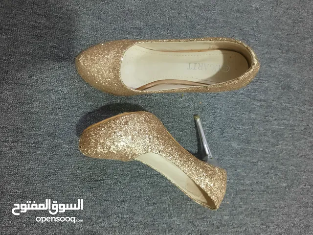 Other Comfort Shoes in Basra