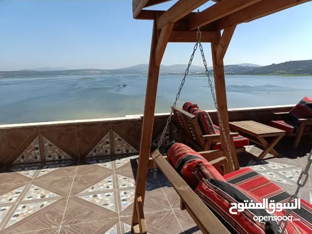 شقة روف للبيع