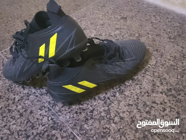 42 Sport Shoes in Al Ain