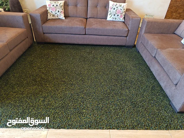 سجاده ايكيا بحاله ممتازه ثقيله وبرتها كثيفه