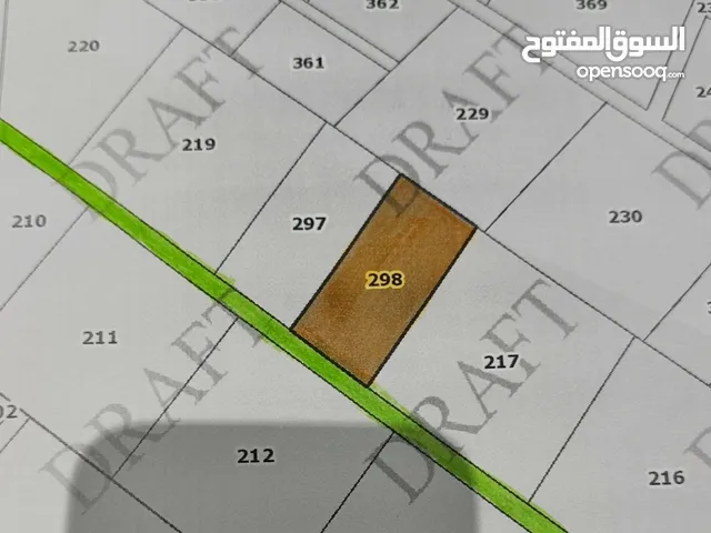 ارض في القنيطرة حوض 21 خلف المطار