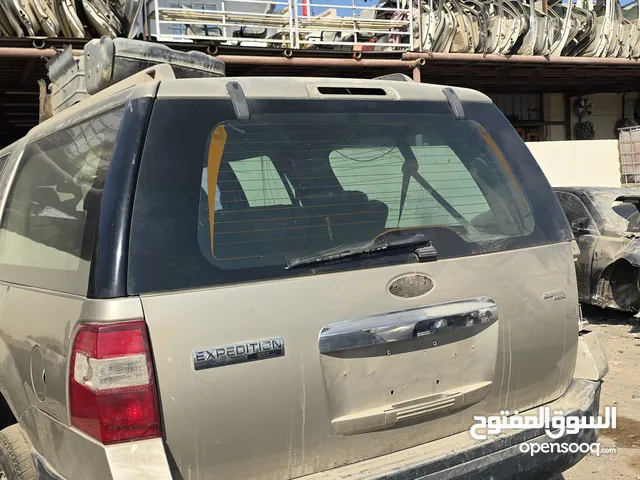 قطع غيار سكراب فورد اكسبيديشن اكسبديشن 8 سلندر xL الطويل 2008 امريكي Ford Expedition